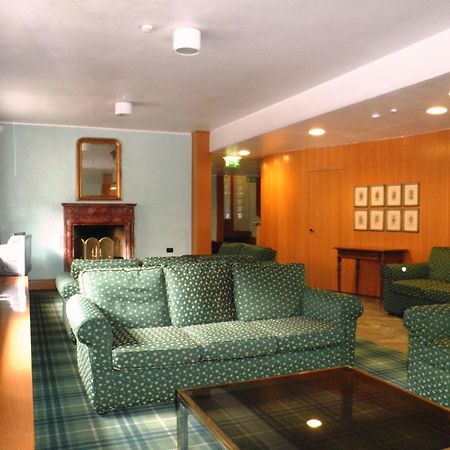 Residence Hotel Sport Campiglio Madonna Exteriör bild