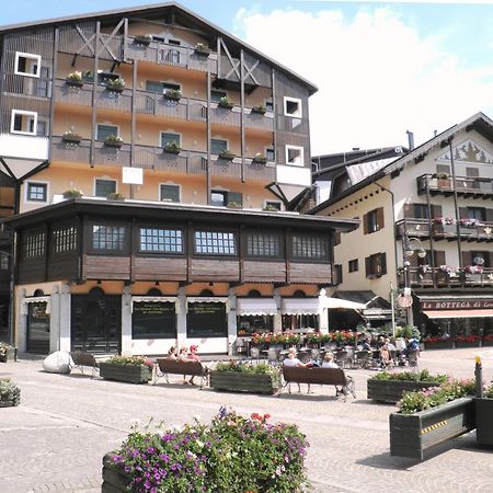 Residence Hotel Sport Campiglio Madonna Exteriör bild